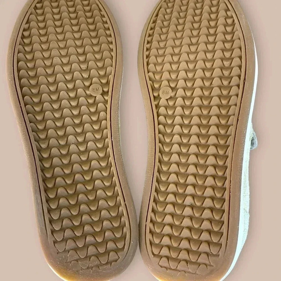 Lucky Brand Suede Leather Slip On Loafer Sneakers Women Size 8M Silver Cloud - Picture 10 of 16